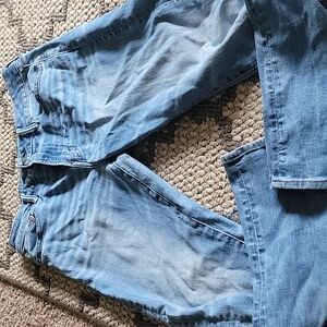 Mens size 33x32 jeans american eagl eairflex